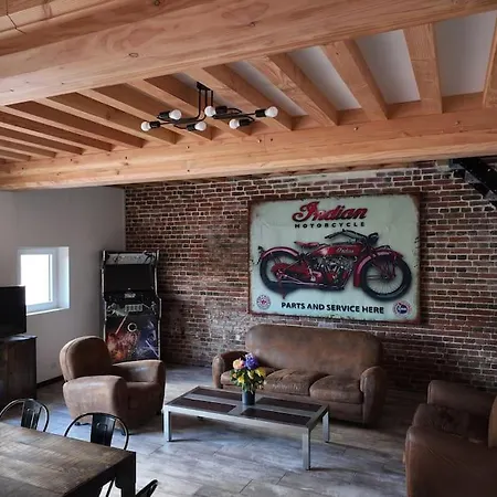 Du Grand Val Σπίτι διακοπών *